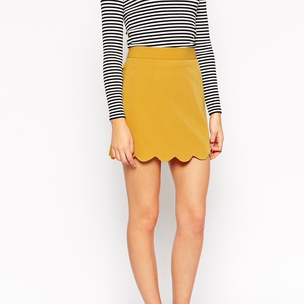 NEW $45 ASOS Scalloped Mini Skirt | Size 2P